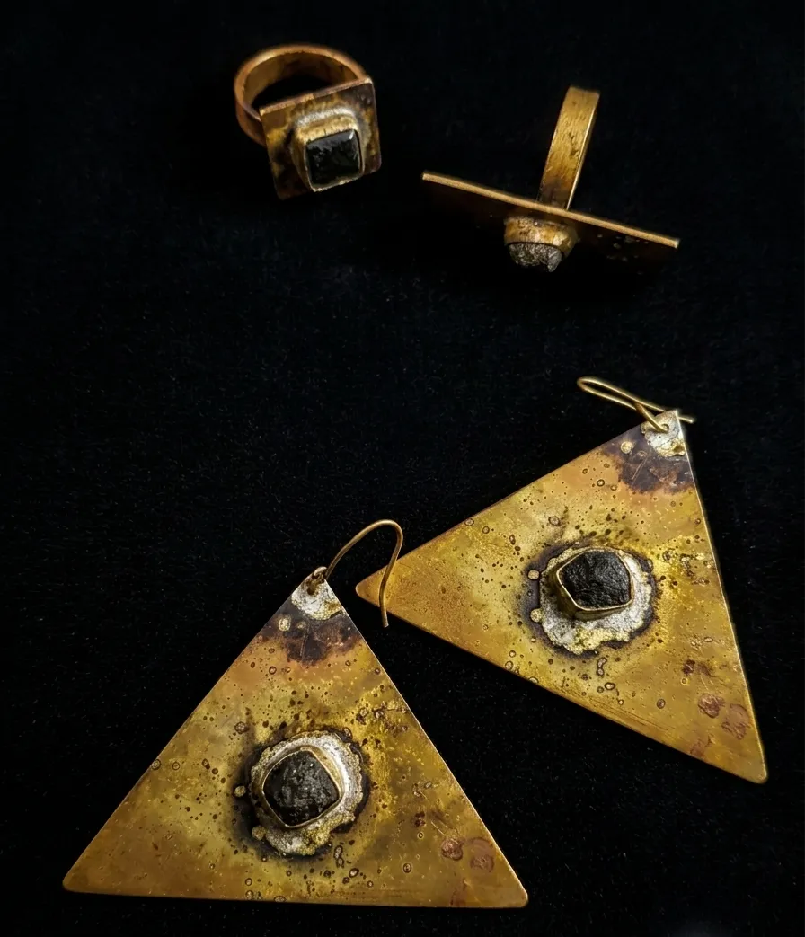 Jewelry — work